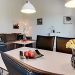Thamina - 400m From The Sea By Interhome *