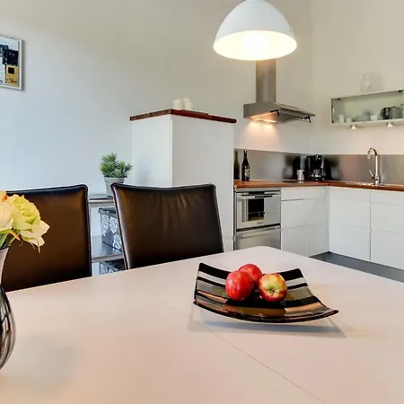 Thamina - 400m From The Sea By Interhome شقة