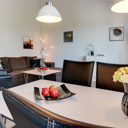 Thamina - 400m From The Sea By Interhome *